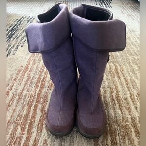 Lands' End Lavender and Plum Boots